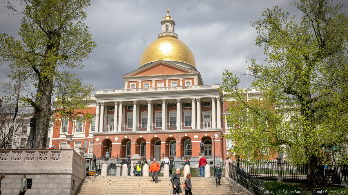 马萨诸塞州众议院通过工资平等和透明度法案