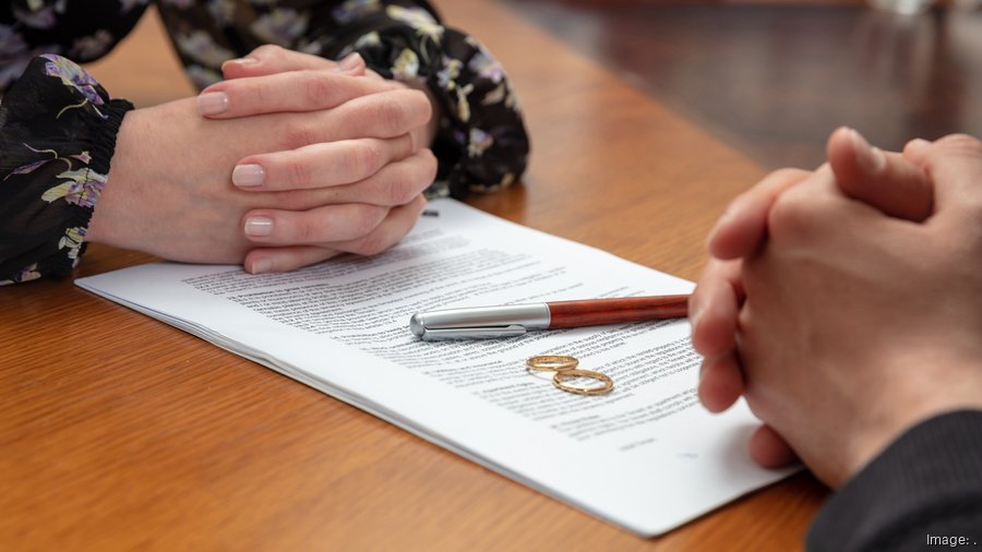 getting-divorced-in-missouri-do-i-have-to-pay-for-our-lifestyle-to