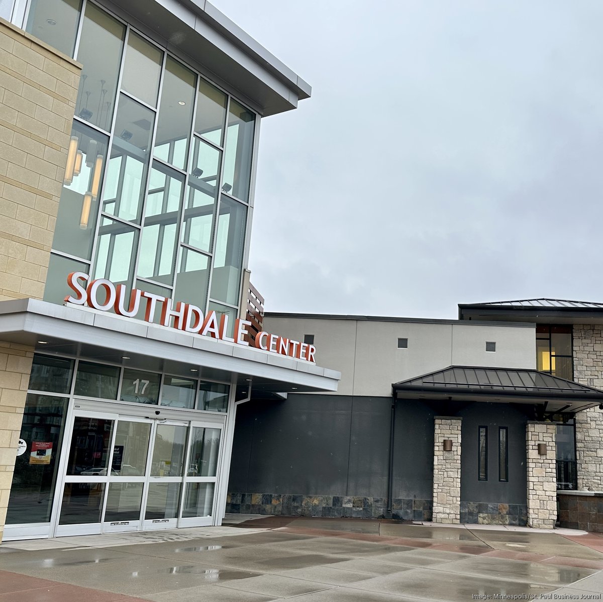 Ridgedale Center lands Twin Cities' fourth Urban Outfitters store -  Minneapolis / St. Paul Business Journal