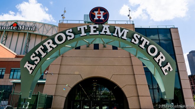 Houston Astros unveil new team store at Minute Maid Park (PHOTOS