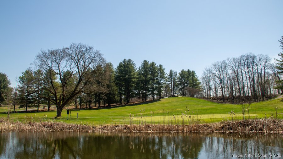 Rolling Hills Country Club in Fort Johnson Antlers Country Club