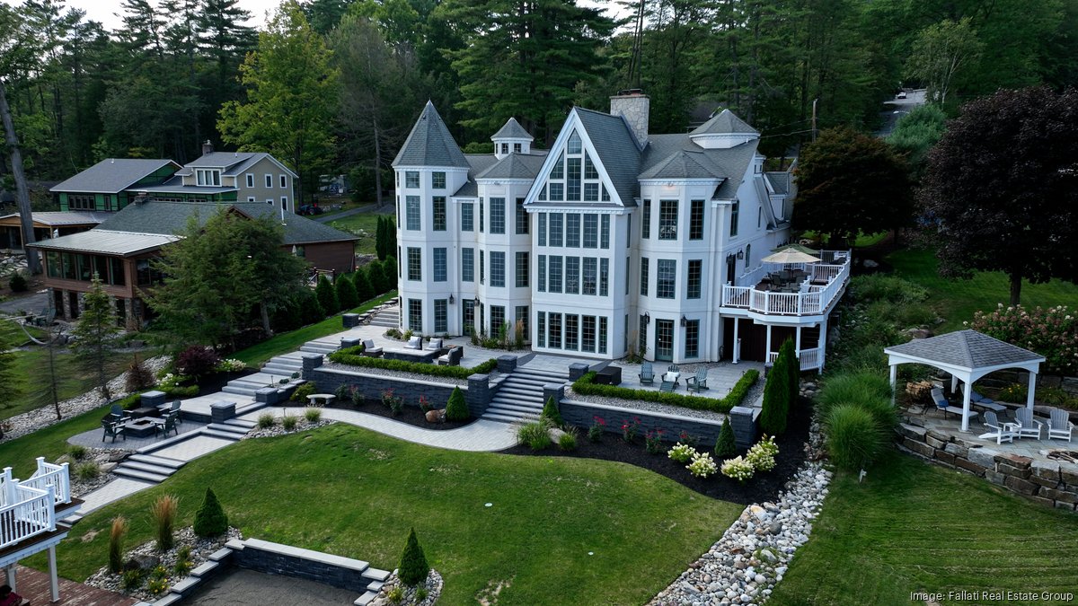 Lake home with panoramic views sells for 4 million Albany