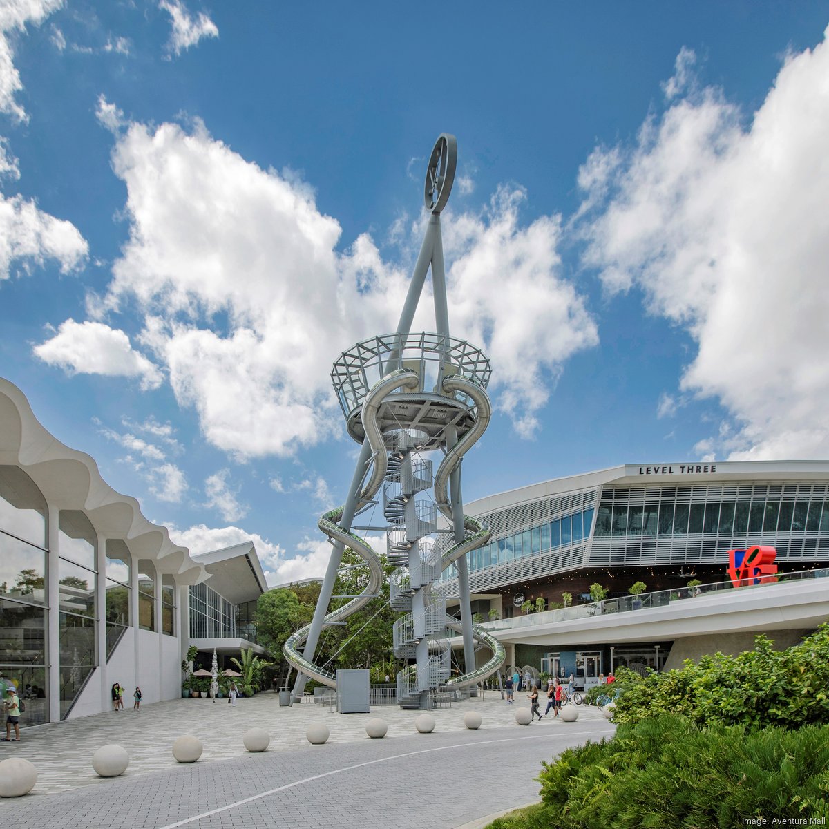 Aventura Mall's New Digital Directories Merge Art, Architecture And  Industry-Leading Technology
