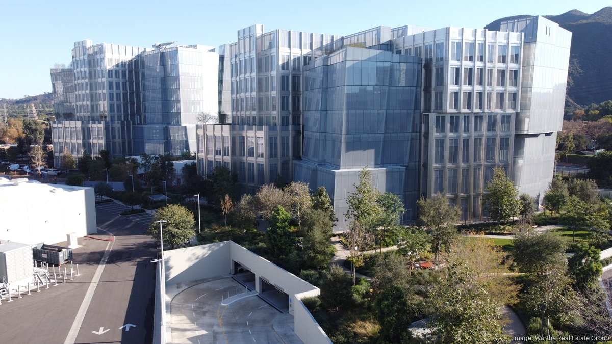 Warner Bros. new HQ, Second Century, completes development after 4