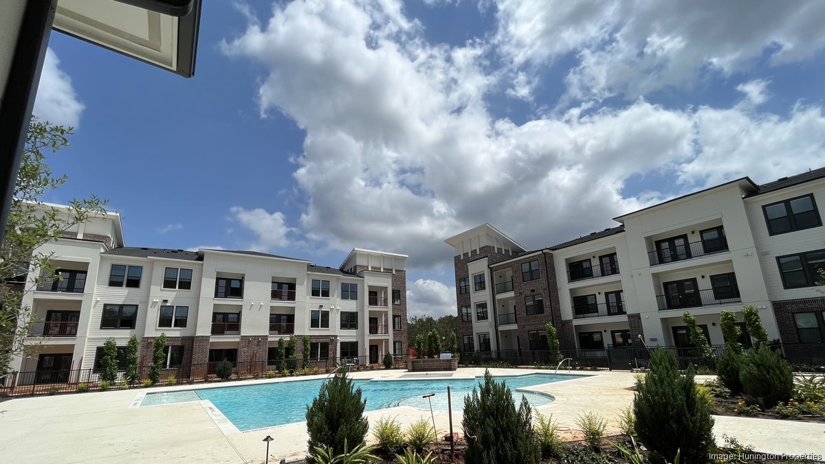Vic at Woodforest apartments open in Woodforest masterplanned