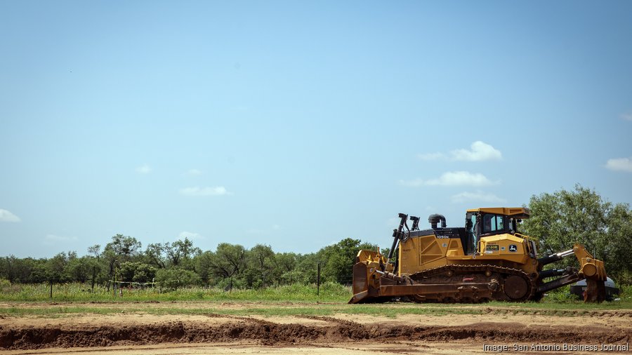 From construction kingpin to land developer, Mike Yantis is always