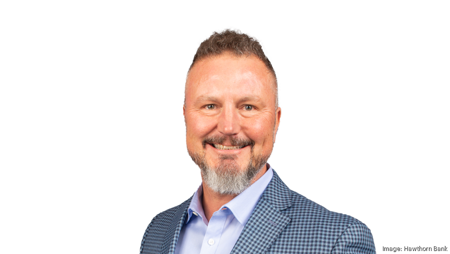 Hawthorn Bank CEO Giles continues building out executive team with new