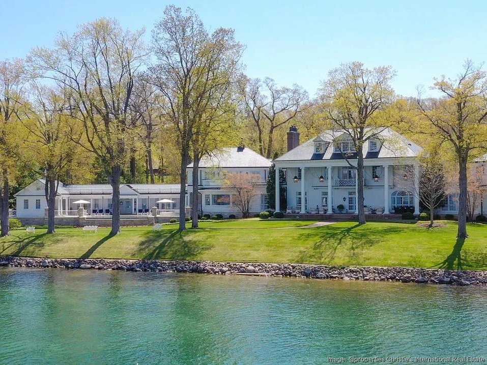 Huge Waterfront Mansion is Wisconsin's Most Expensive Home