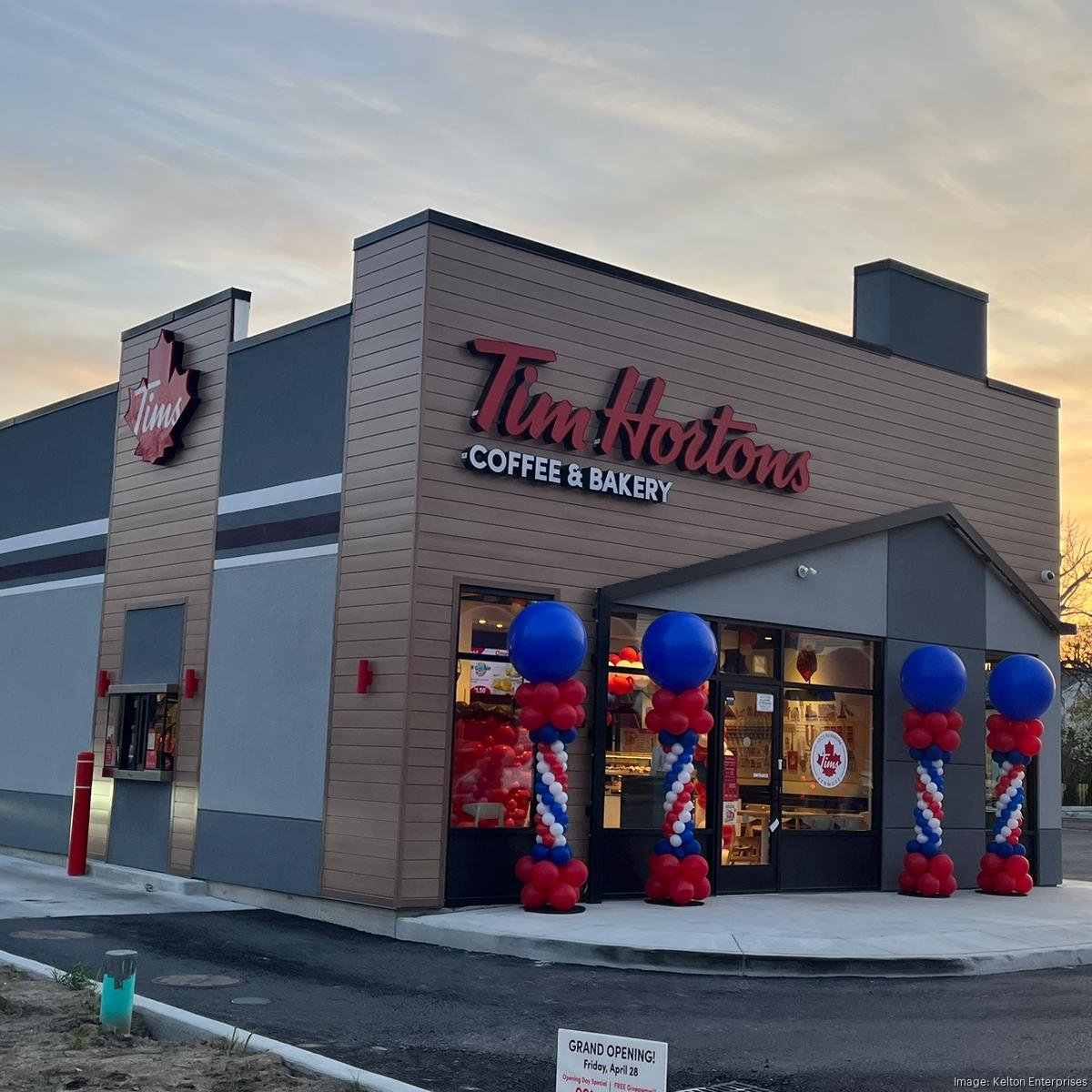 Grand Opening Held for Washington Street Tim Horton's