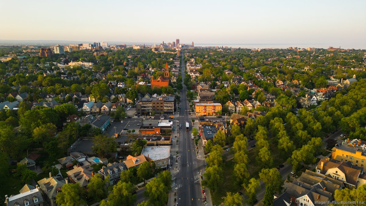 Gold Wynn sells Elmwood Village apartments; new owner will renovate