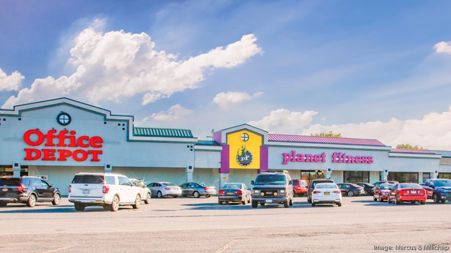 Niagara Falls' Pine Plaza shopping center sold by RCG Ventures