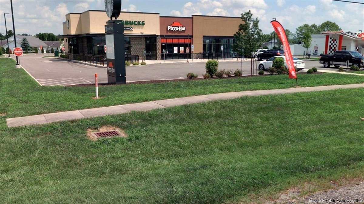 Starbucks, Pizza Hut-anchored retail center in Groveport sells for $3.2 ...