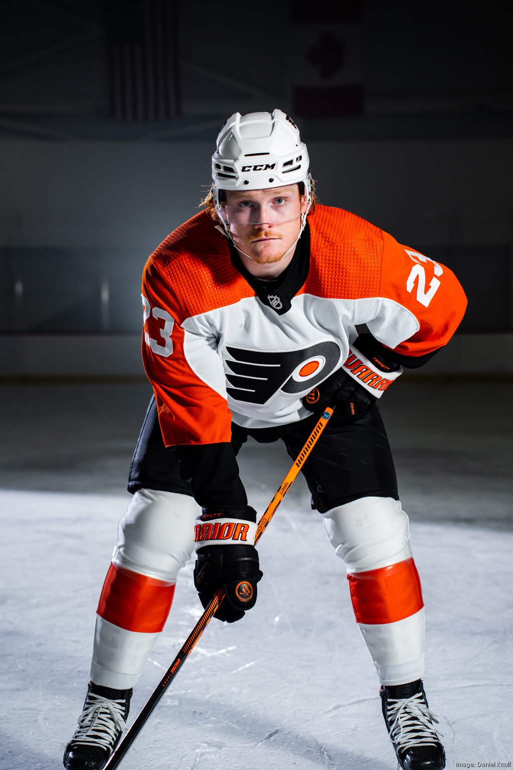 Flyers bring back burnt orange jersey, reveal first jersey patch