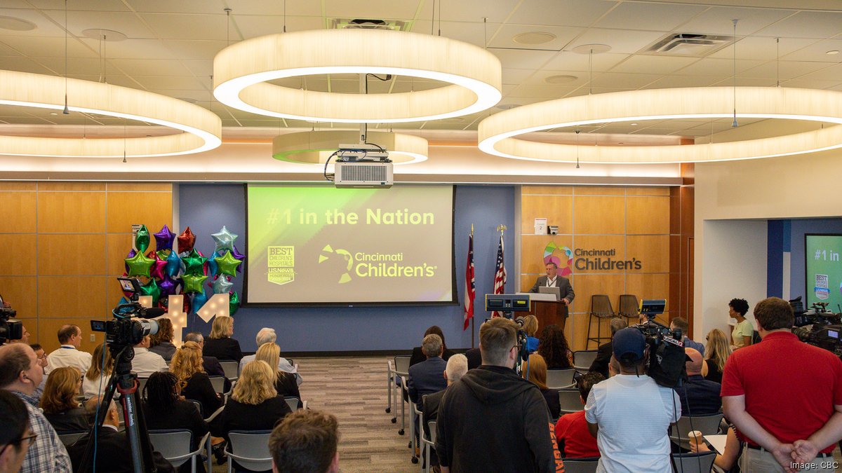 Officials join Cincinnati Children's to celebrate No. 1 ranking