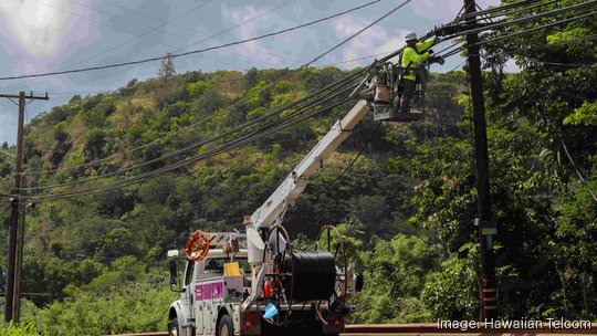 Hawaiian Telcom FiberInstallPurpleTruck1