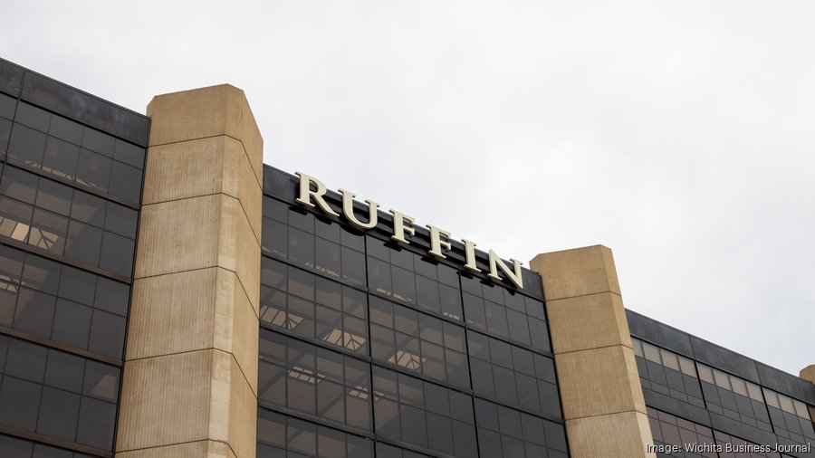 Sedgwick County likely to stay in Ruffin office building through 2026