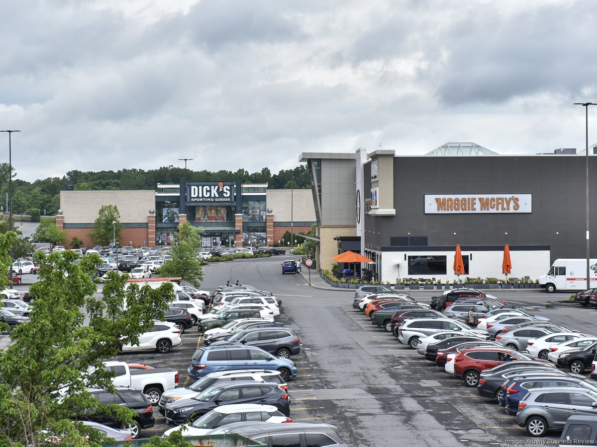 Shoe dept crossgates on sale mall