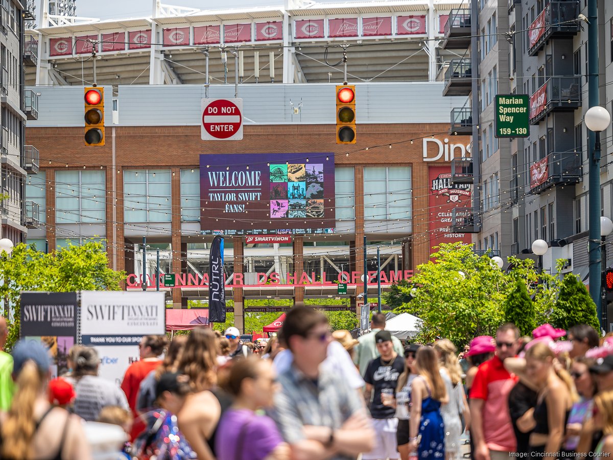 Super Bowl'-level Taylor Swift invasion may create hundreds of jobs for  Cincinnati