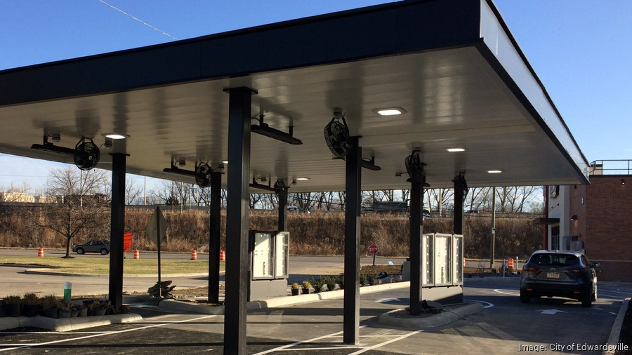 Raising Cane's chicken finger chain plans location in Edwardsville, its