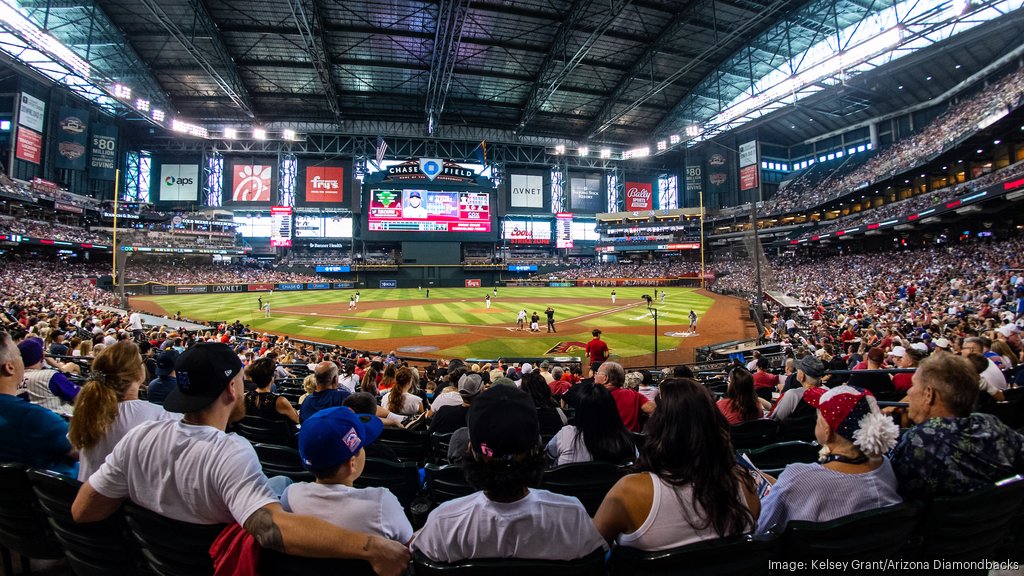 Arizona Diamondbacks post first home sellout since 2019