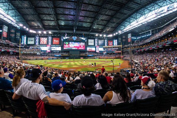 Arizona Diamondbacks fan gear in hot demand 