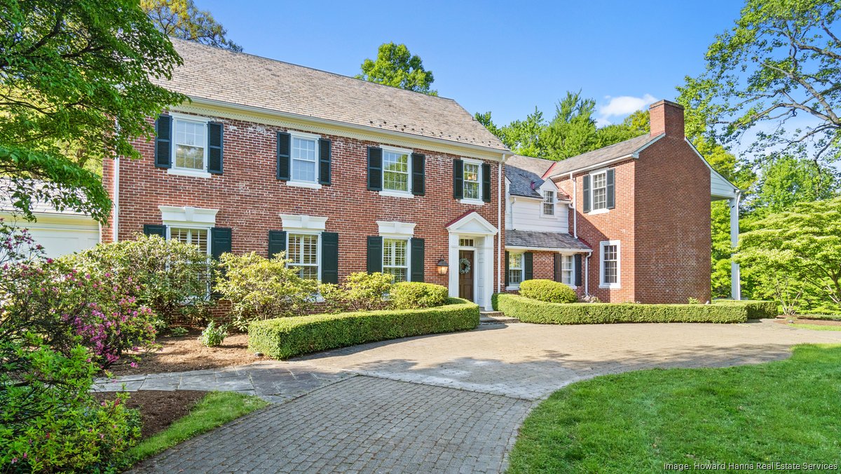 This Fox Chapel estate is for sale for 3.75M (photos) Pittsburgh