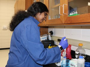 Furthering biotechnology education: STLCC, Danforth Center develop high school program