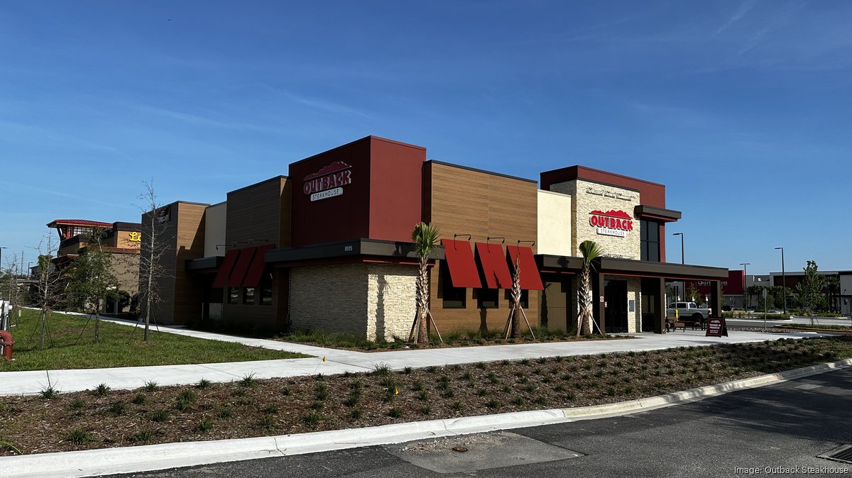 Outback Steakhouse near Disney moves to WaterStar Orlando Orlando