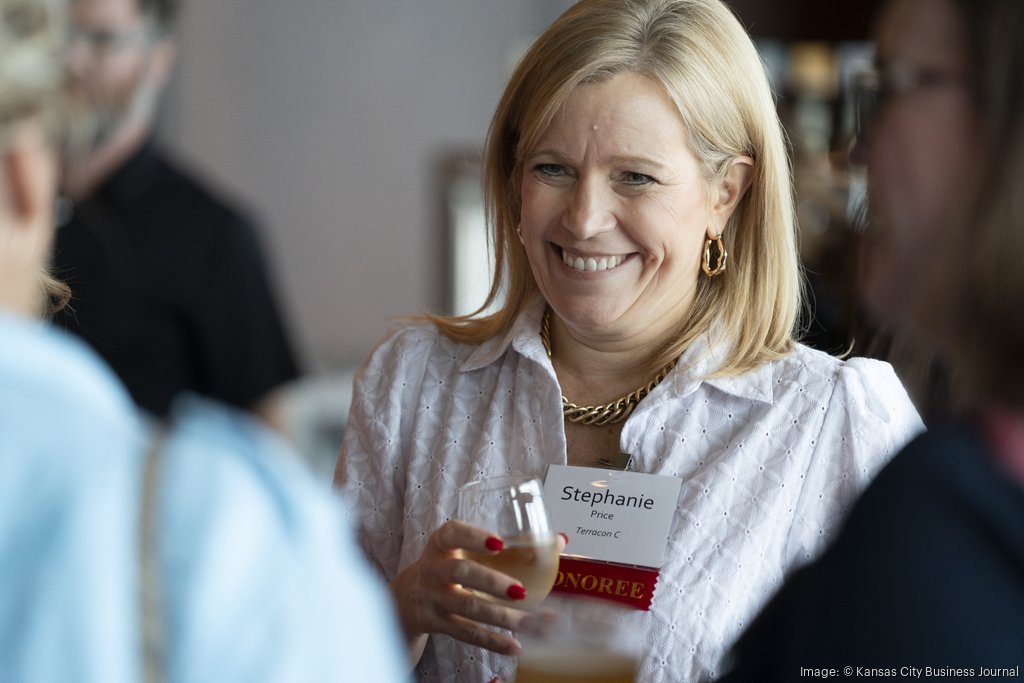 2023 Women Who Mean Business honorees meet alumnae [PHOTOS]