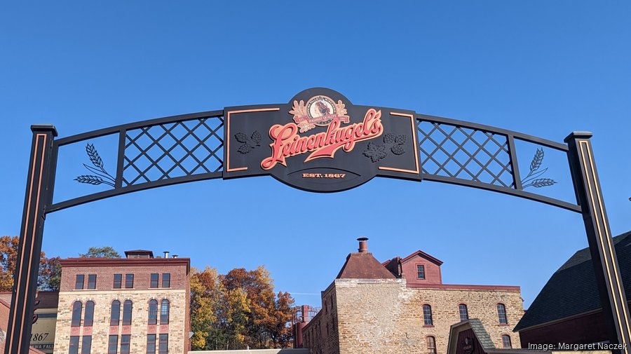 Leinenkugel s employees go on strike in Chippewa Falls Milwaukee