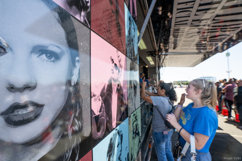 South Jersey artist creates new Taylor Swift mural on South Street in time  for the singer's Lincoln Financial Field concerts