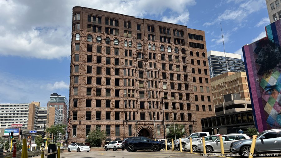 Lumber Exchange owner in downtown Mpls. returns keys to lender