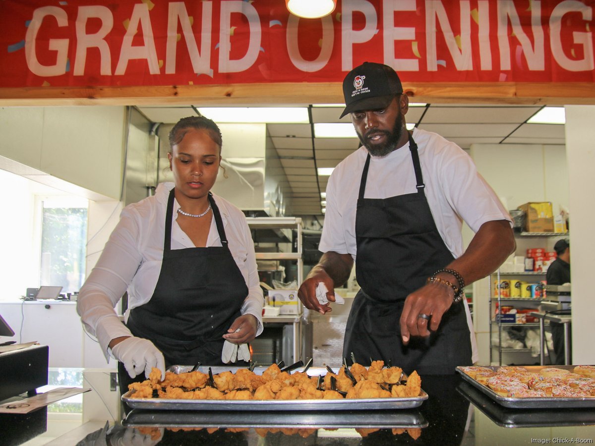 Hall Of Famer Randy Moss Invests In Chick-A-Boom Restaurant Franchise