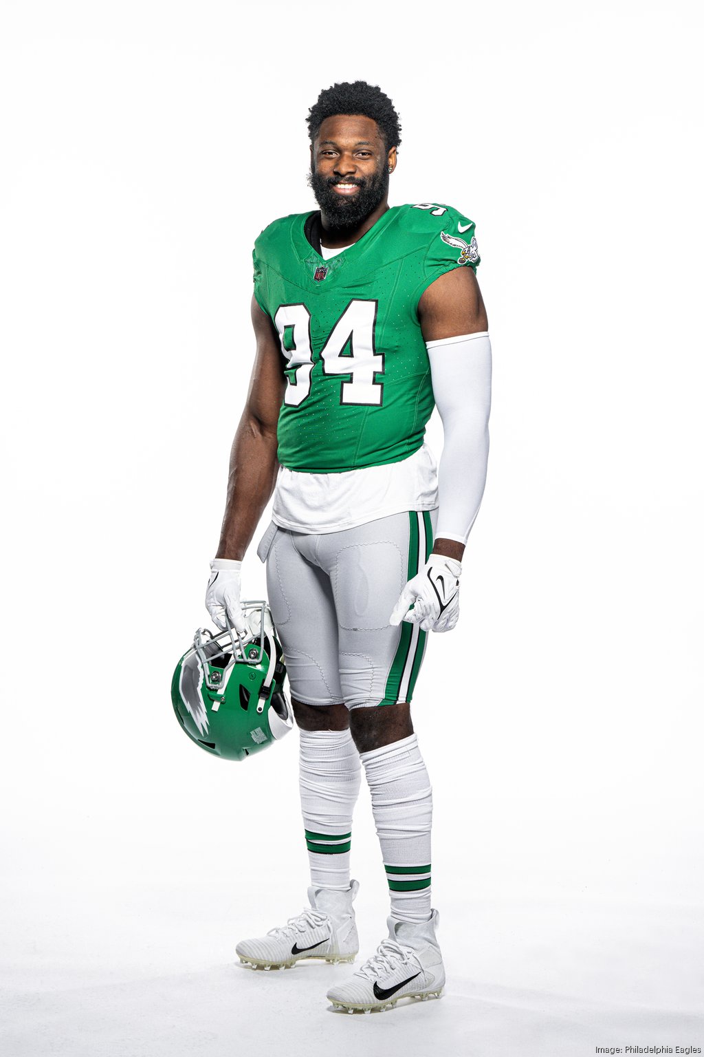 Philadelphia Eagles finally unveil Kelly green throwback uniforms -  Philadelphia Business Journal