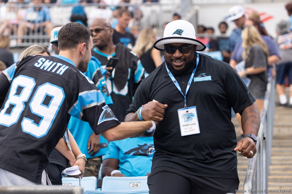 Carolina Panthers, new QB Bryce Young take field for Fan Fest