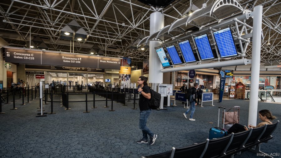 MKE airport sees passenger growth in first half of 2024, setting up ...