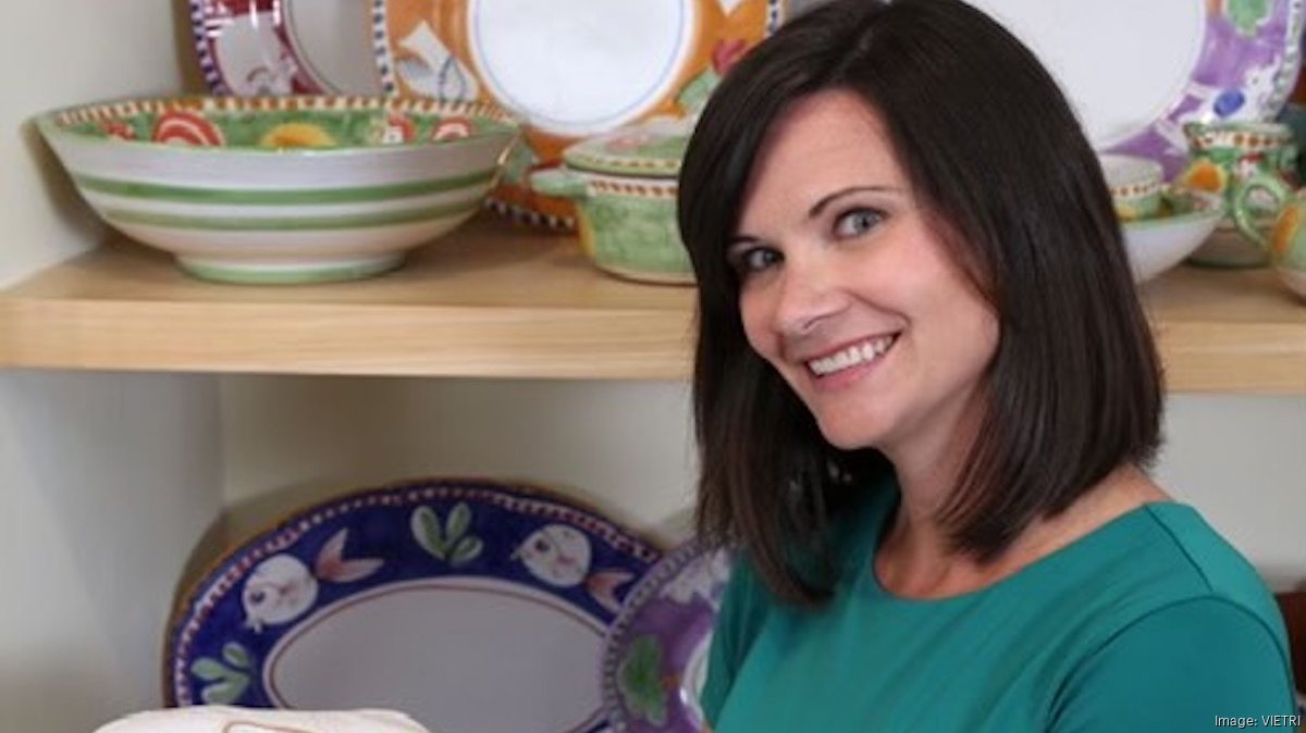 2023 Corporate Leadership Awards: Holli Draughn with Vietri - The Business Journals