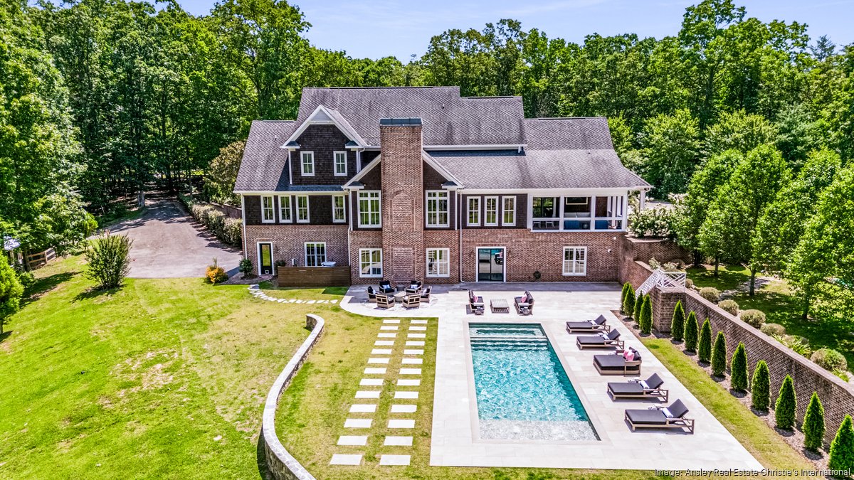 Blue Ridge estate listed for sale at 6 million Atlanta