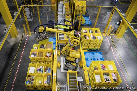 Amazon Robotics Fulfillment Center 080923 09