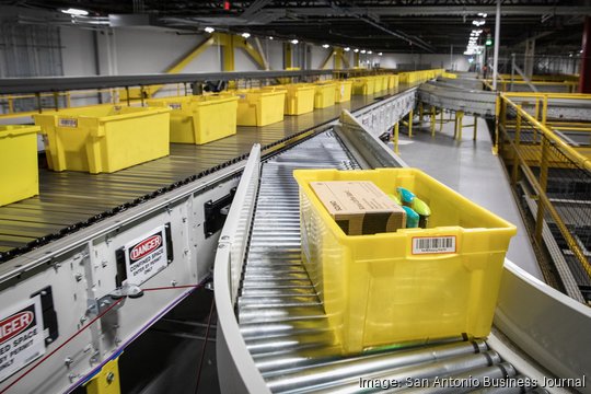 Amazon Robotics Fulfillment Center 080923 12