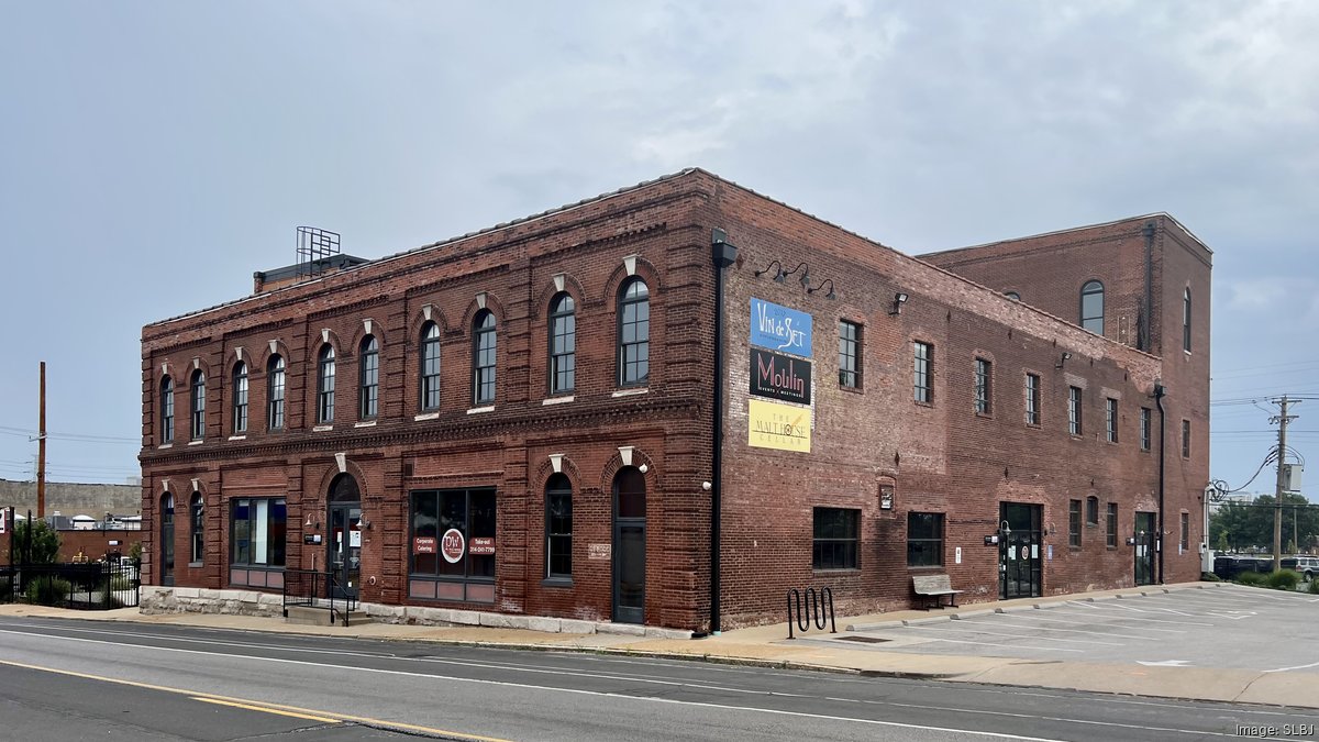 Former Vin de Set building is for sale after fire damage St. Louis