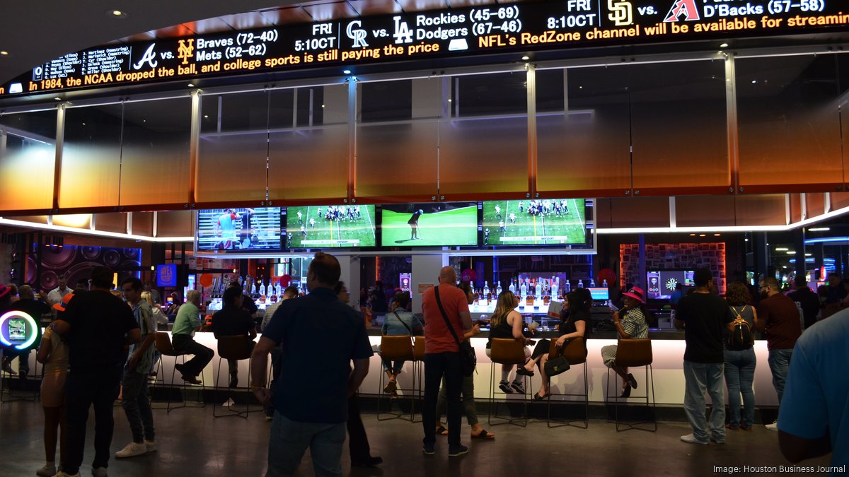 Dave & Buster's debuts new design at Baybrook Mall Houston Business