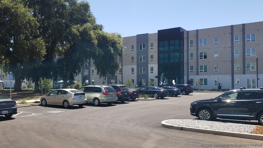 UC Davis, Michaels Organization open Orchard Park apartments