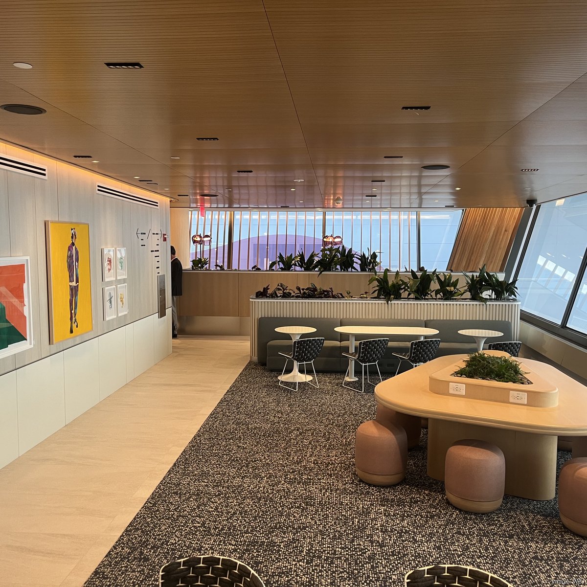 First look at Capital One airport lounge opening in Washing Dulles