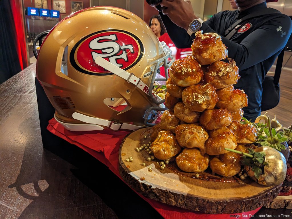 San Francisco 49ers Snack Helmet