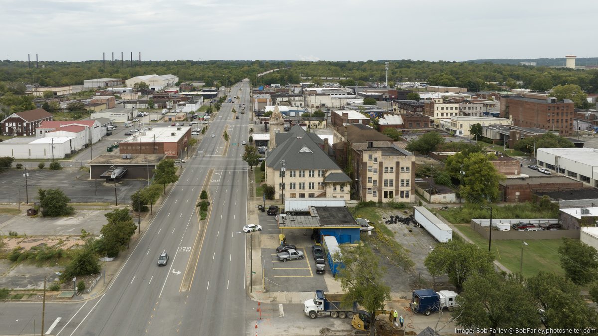 New Jersey investors buy Birmingham apartment complex Westbury