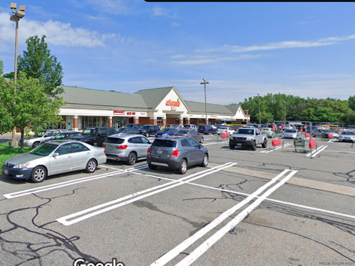 SHAW'S SHOPPING PLAZA SOLD