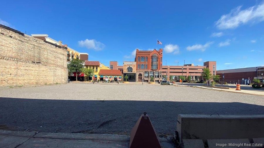 Former Phoenix Public Market Café building and 2 others may be razed