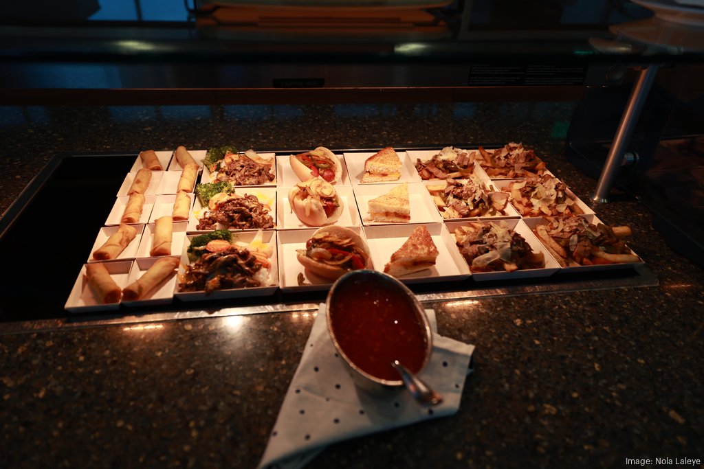 AMALIE ARENA INTRODUCES NEW MENU - Destination Tampa Bay™