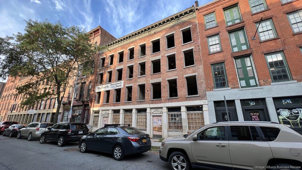 Downtown Troy apartment conversion starts at 171 River St. Albany